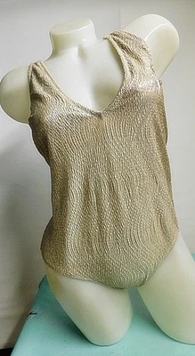 H&M Badeanzug Gr.36 komplett gefüttert hoher Rücken - Bild 1 von 2