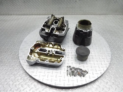 2012 09-14 Yamaha Road Star XV1700 задняя головка блока цилиндров кувшин поршневой двигатель - Изображение 1 из 4