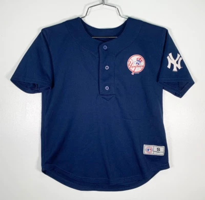 Derek Jeter Vintage Original MLB Kids Jersey Shirt Stadium Giveaway SGA 24928 - Image 1 of 4