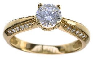 14 KT Yellow gold 1 carat Clear Cubic zirconia solitaire Ring Size 6 - Picture 1 of 3