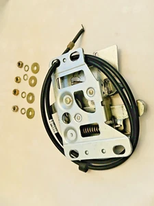 Mercedes SL 380sl 450sl Convertible Latch Lock 560sl 107 w107 450 380 1077700026 - Picture 1 of 8