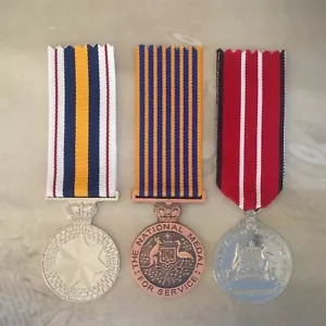 NATIONAL POLICE SERVICE MEDAL, NATIONAL MEDAL + ADM MEDAL SET | AUSTRALIA - Picture 1 of 2