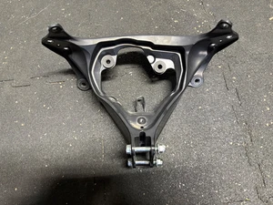 2008 08 Suzuki GSXR600 GSXR 600 Front Headlight Gauge Fairing Stay Brace - Picture 1 of 7