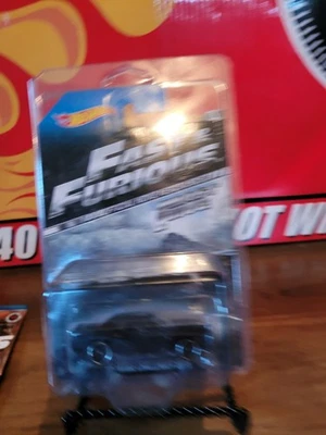 Hot Wheels 2012 Fast & Furious’08 Dodge Challenger SRT8 Fast Five  - Image 1 of 2