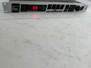 Behringer DSP 2024P Virtualizer - Picture 1 of 9