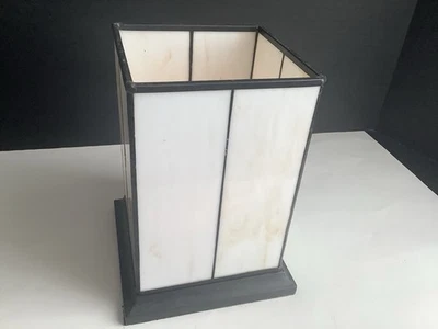 Linterna de mesa de vitral estilo arte y artesanía Foto 1 de 4