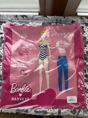 Bolso de mano pequeño de lona Barbie X Harvey’s con asas para cinturón de seguridad nuevo con etiquetas Foto 1 de 3