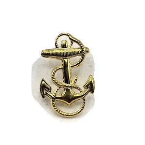Vintage Jewelry Brooch Pin Anchor Sea Sailor Twisted Rope Gold IIC GI Nautical - Picture 1 of 6