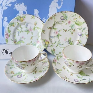 Wedgwood Sweet Plum Trio Set New in Box Cup & Saucer Plate Pair Set 6 pcs - Picture 1 of 16