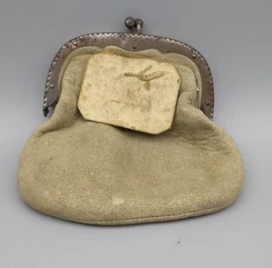 Geldbörse Metallrahmen filigran verziert Wildleder Germany Art Deco - Bild 1 von 8