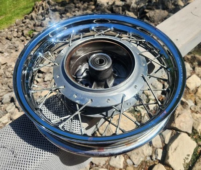 Suzuki LS650 Savage S40 Boulevard 1995-2019 OEM 15 x 2,75 rueda trasera con 13.302 millas Foto 1 de 4