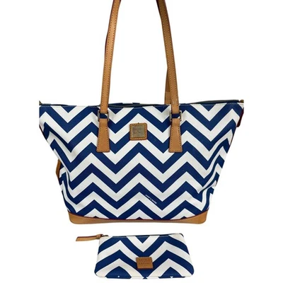 Dooney & Bourke Navy Chevron Tote w/ Pouch Canvas Leather Trim Excellent - Image 1 of 4