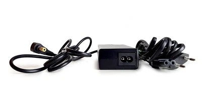 Original Fujitsu Netzteil PJW1942NA 19V 4,22A 80W Ladegerät Adapter #34 - Bild 1 von 2