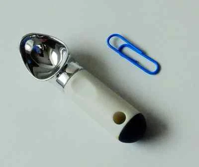 Tupperware Calamita paletta gelato lunga 3" - bianco e nero rara mini paletta nuova - Immagine 1 di 3