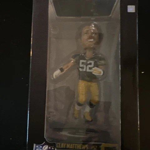 Packers Pro Shop 2017 Forever Collectibles FOCO Clay Matthews Bobblehead Cover