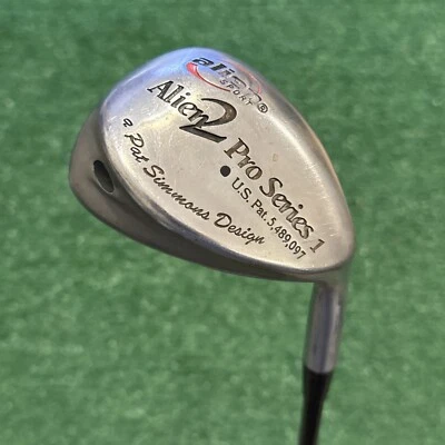 Pat Simmons Alien 2 Pro Series 1 Sand Wedge, Graphite, RH 35.5” Multi Comp Grip - Image 1 of 4