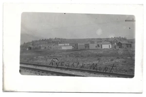 View of Ryegate Montana RPPC Photo Postcard Golden Valley County - Picture 1 of 2