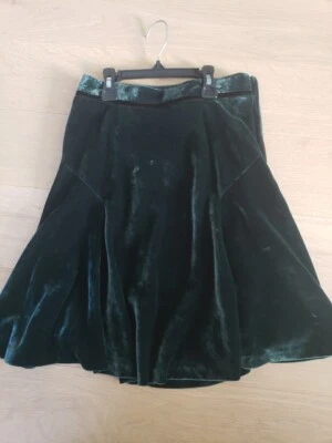 Burberry Girl's Skirt Velvet Green 10 Years - Image 1 of 4