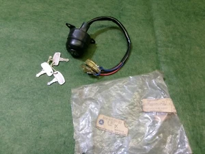 YAMAHA RD60 IGNITION SWITCH W/ 3 KEYS NOS OEM 1973 1974 1975 388-82508-22 - Picture 1 of 8