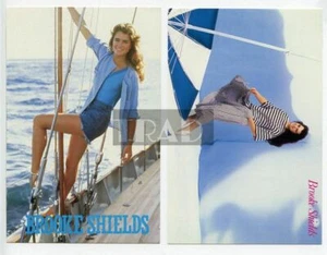 Lot 2 BROOKE SHIELD Original 80er Jahre UNBENUTZTE POSTKARTE gedruckt in Japan - Bild 1 von 1