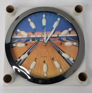 Vintage Quartz Bowling Alley Pins Wall Clock Round 11" NOS Tested - Picture 1 of 4