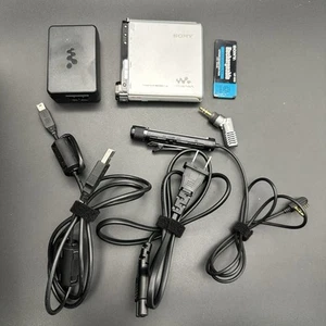 SONY MZ-RH1 Net MD WALKMAN Hi-MD Portable Minidisc Player Display not working - Picture 1 of 21