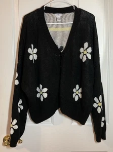 3X Rue 21 Gänseblümchen schwarz weiß gelb Knopf Strick Crop Pullover Boho Cardigan - Bild 1 von 6