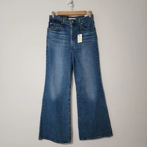 Pantalones de mezclilla Levis para mujer Ribcage Bell pierna ancha tiro súper alto azules talla 29/32 nuevos con etiquetas $98 - Imagen 1 de 14
