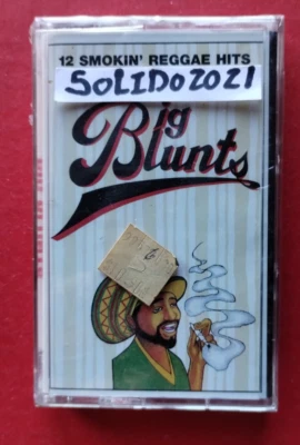 BIG BLUNTS, NINJAMAN, YELLOWMAN, BOB MARLEY, TONY REBEL, BARRINGTON LEVY Foto 1 de 3