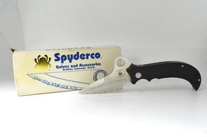 Spyderco C40S JotSingh Khalsa Serrated Folding Knife, Excellent Shape Open Box - Picture 1 of 8