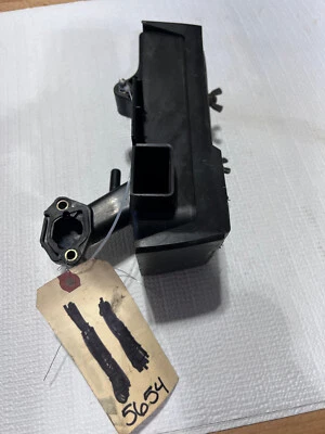 Honda HR214 Air filter housing Assembly 17231-ZE6-000 , 17220-ZE6-020 (#5654) - Image 1 of 3