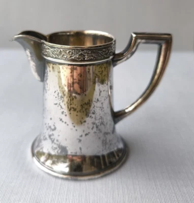 Jarra de leche de lujo de plata estándar 800 del siglo XX de Borel and Cie Foto 1 de 4