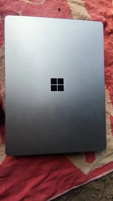 Microsoft Surface Laptop Go 2 - Imagen 1 de 4