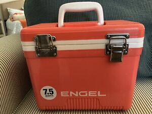 Engel UC13CR 13 Qt Cooler Dry Box - Coral