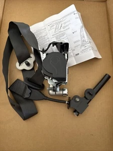 DG9Z-54611B09-AE New OEM Ford Pretensioner - Foto 1 di 24