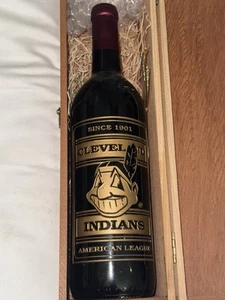 Cleveland Indians * RARE Cabernet NON ALCOHOL Etched Limited Wine Bottle #8/250 - Bild 1 von 20