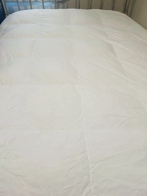 Edredón de plumón blanco PARACHUTE tamaño king inserto peso medio 98X107 usado en excelente estado Foto 1 de 4