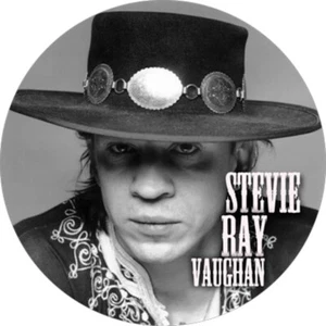 Chapa/Badge Stevie Ray Vaughan . pin button blues rock and roll jimi hendrix - Imagen 1 de 2