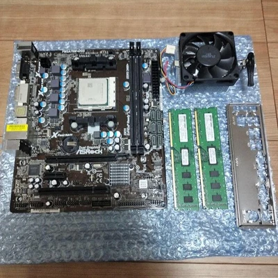 ASRock FM2A75M-DGS Motherboard DDR3 8GB(4GBx2)with CPU A6-5400 series Tested - Image 1 of 4