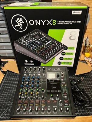 Mackie Onyx8 Premium Analog USB Mixer 8-Channel Premium Analog Mixer Barely Used - Image 1 of 3