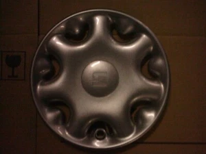 SEAT IBIZA VW POLO AUDI SKODA BORCHIA COPRIMOZZO NUOVO ORIGINALE 6K0601147G - Imagen 1 de 2