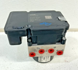 2011 Honda Insight ABS brake pump modulator 57110-TM6-A112-M1 antilock brakes - Picture 1 of 7