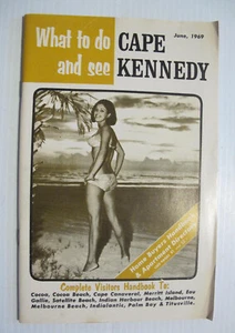 1969 VISITORS GUIDE CAPE KENNEDY, FLORIDA. SPACE CENTER / HOTELS / ENTERTAINMENT - Picture 1 of 5