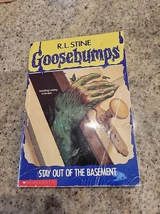 Goosebumps Number 2 Stay Out Of The Basement Unnumbered 1st Print 1992 PB - Picture 1 of 4