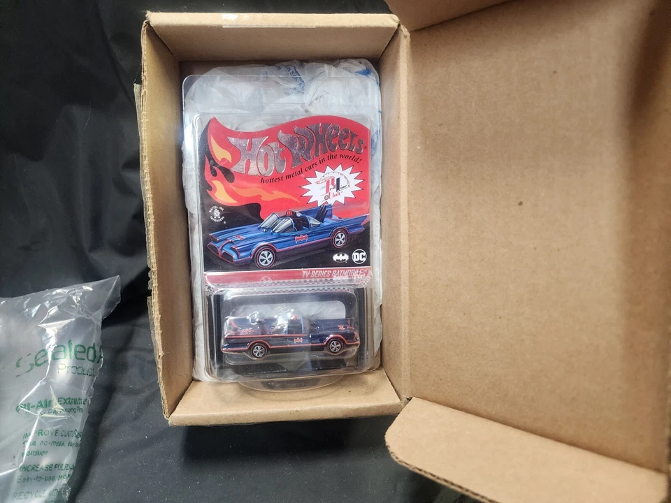 Hot Wheels 2021 Red Line Club Exclusive - Classic TV Series Batmobile- Blue - Image 1 of 1