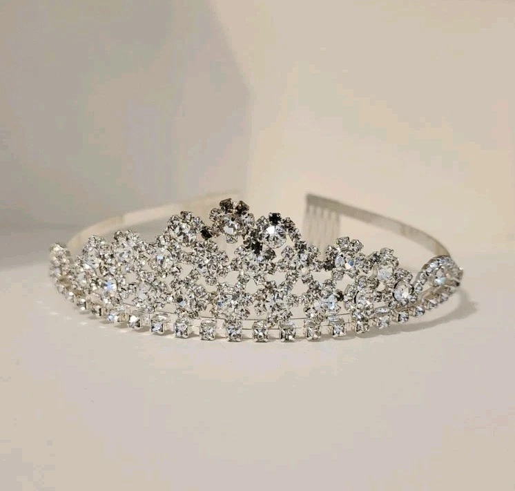 Tiara princesa con joyas disfraz de Halloween tocado nupcial usado Foto 1 de 3