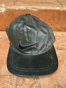 Cappello snapback vintage anni 90 Nike in pelle nera Just Do It USA - Foto 1 di 8