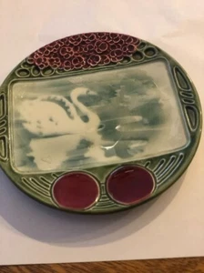 SET OF 6 VINT KRAWSKA MAJOLICA O. P. C.N. TIM 6 3/4" WALL HANGING SWAN PLATES - Picture 1 of 3