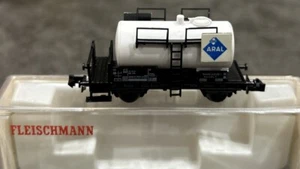 Fleischmann N gauge 8403 ARAL Tanker Wagon - New - Picture 1 of 4