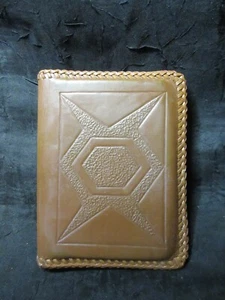 Tan Handmade Leather Vintage Wallet Card Hand Whip Stitch Folded Engraved - Picture 1 of 7